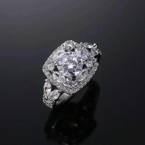 ▶SHINY ROUND CZ SQUARE 925 STERLING SILVER LUXURY WEDDING RINGS FOR WOMEN, L053 - Picture 7 of 7